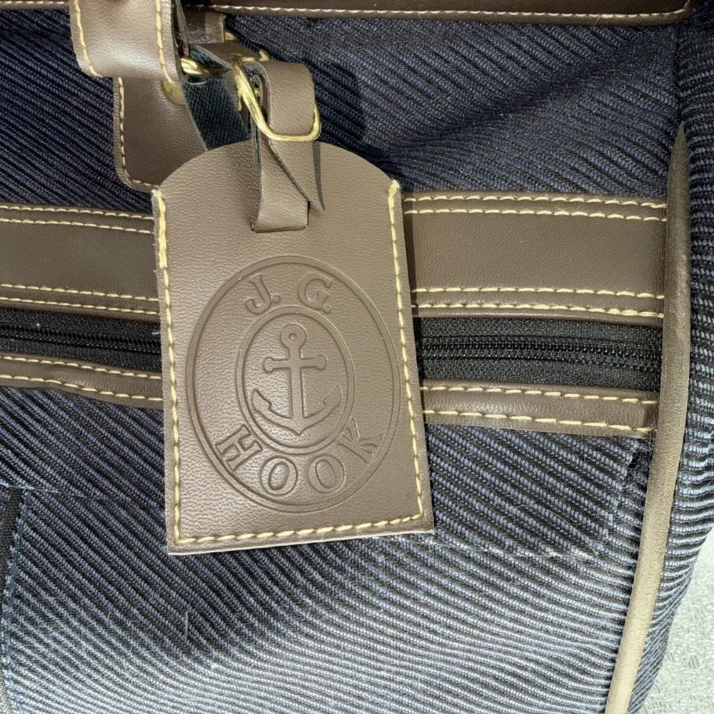 Vintage JG Hook Weekender Travel Bag Duffle Navy Blue Striped Canvas Preppy 90s